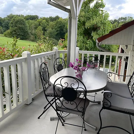 Tulipes Et Cetera Πανσιόν 3*